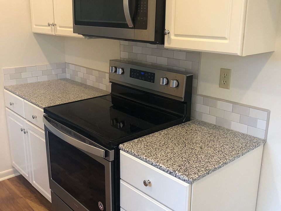 Stainless Steel Appliances 