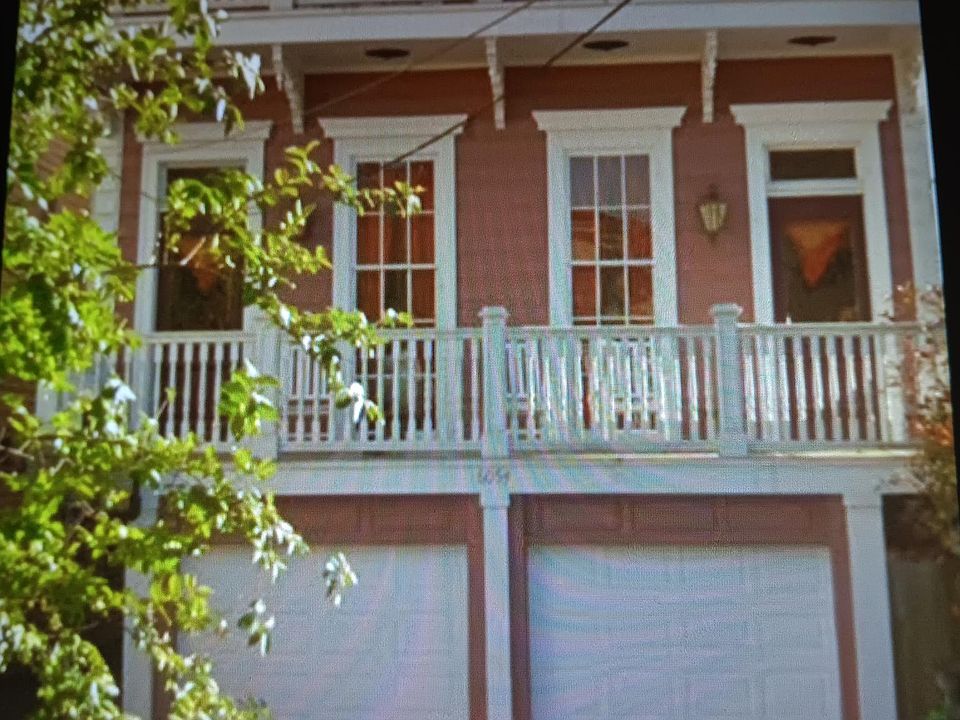 1st image of 6054 Laurel St #B