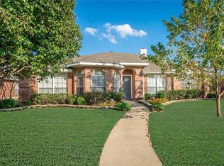 5006 Springtree Ln, Sachse, TX 75048