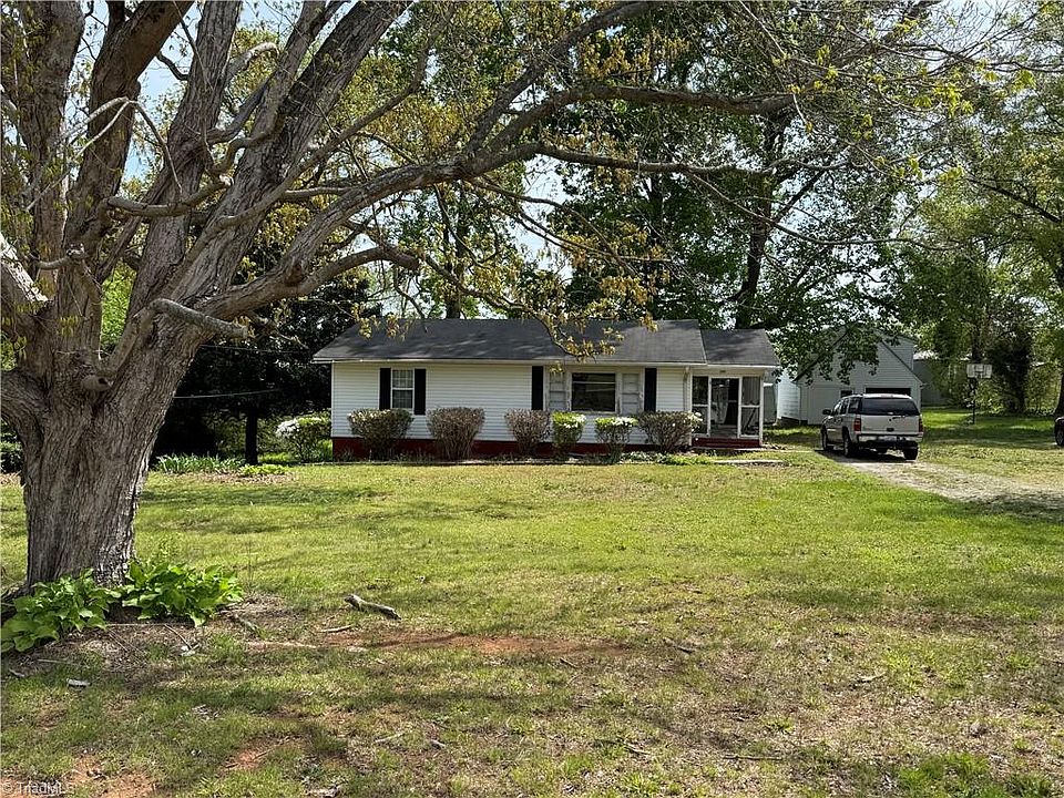 1st image of 231 Becks Church Rd