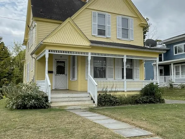 19 Huston St, Towanda, PA 18848