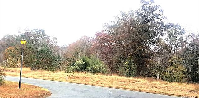 1st image of 6304 Wolf Creek Cir #21