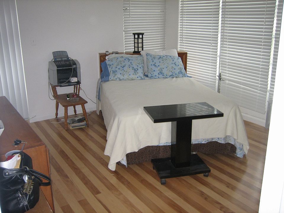 1st image of 1400 Pennsylvania Ave APT 54