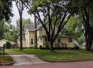 1111 Boxelder St, Mountain Lake, MN 56159