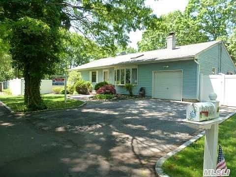 1st image of 4 Ross Ave