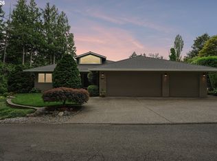 7883 SW Linden Rd, Portland, OR 97225