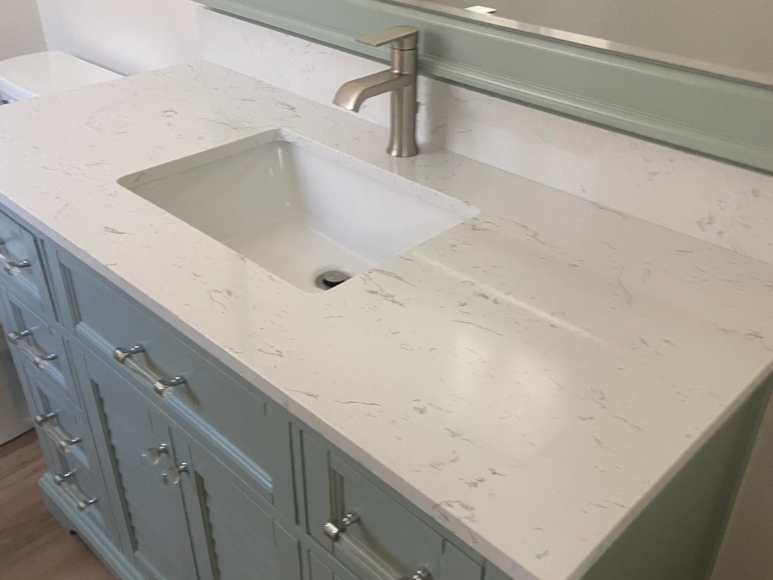 1 bed, 1000 sqft, $3,000 — Photo 2