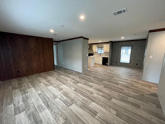 2nd image of 9 Bearden Dr