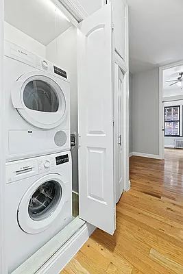 Rented by REAL New York | media 33