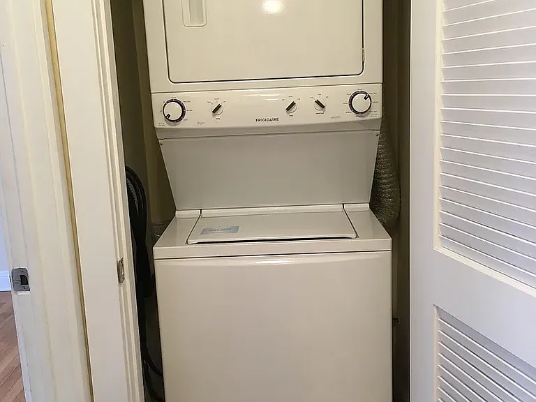 1301-1303 W Columbia Ave #3 — Photo 8