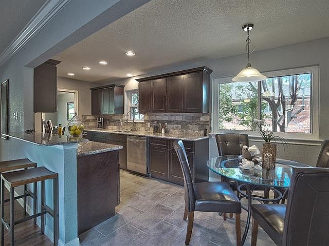1st image of 5818 Sunnywood Dr