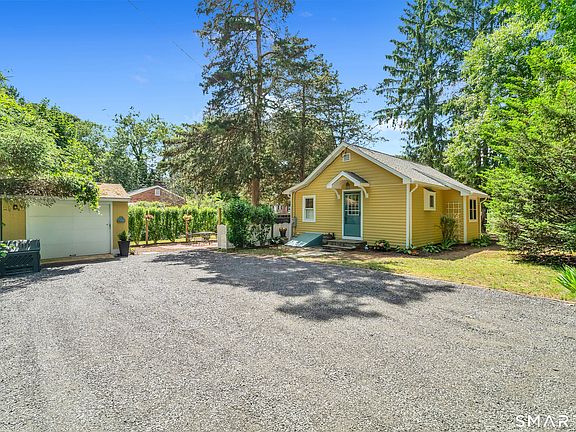 4th image of 34 Sunset Avenue