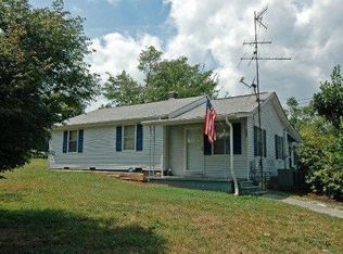 322 Abrams Rd, Rockford, TN 37853