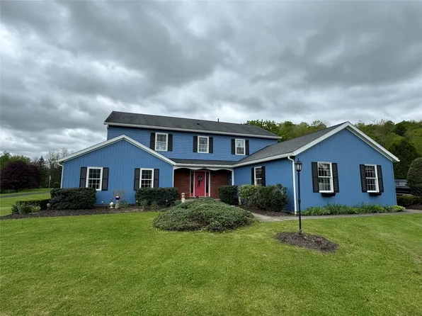 202 Grayson Dr, Norwich, NY 13815