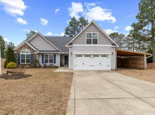 326 Basket Oak Dr, Bunnlevel, NC 28323