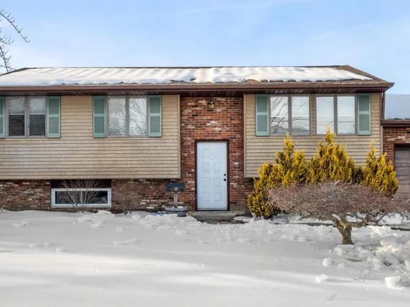 53 Jobs Ln, Williamstown, NJ 08094