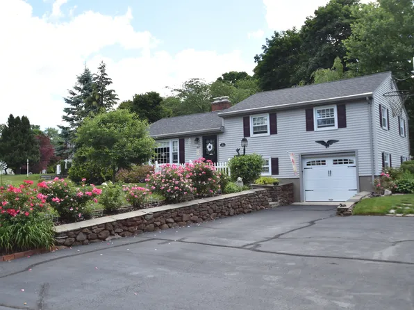 8 Valley View Lane, Vernon, CT 06066