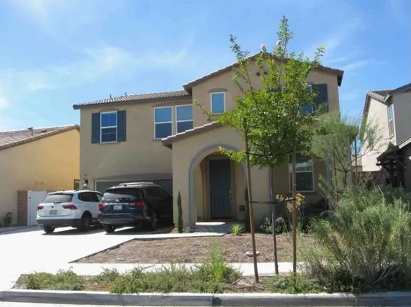 5085 Hoss Cir, Hemet, CA 92545