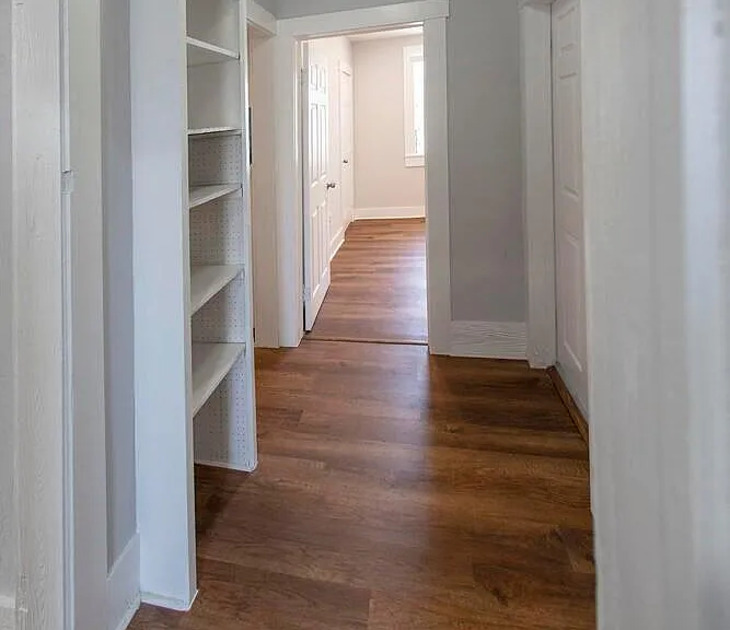 4116 Virginia Ter — Photo 3