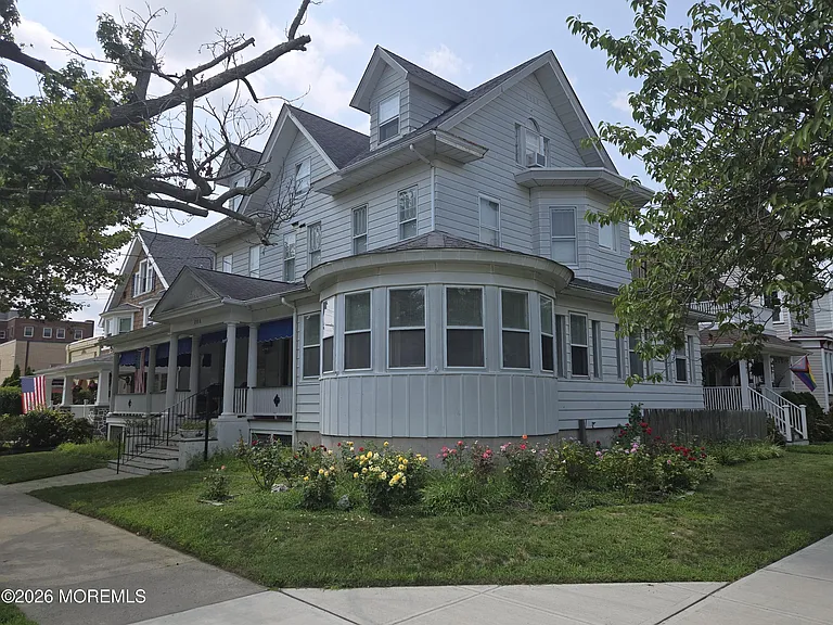 711 Grand Ave #1N — Photo 1