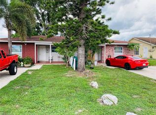 2173 41st St SW #AB, Naples, FL 34116
