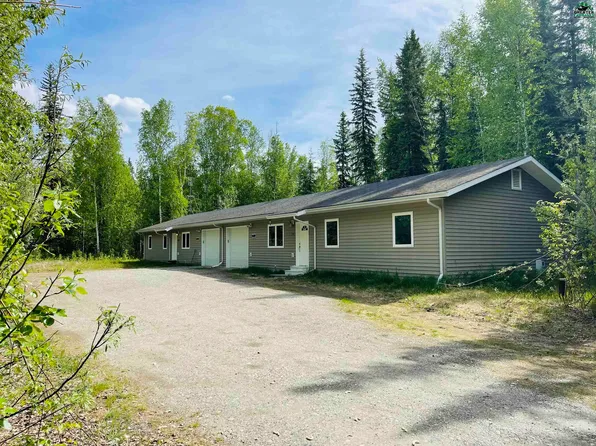 2725 Pj Ln, North Pole, AK 99705