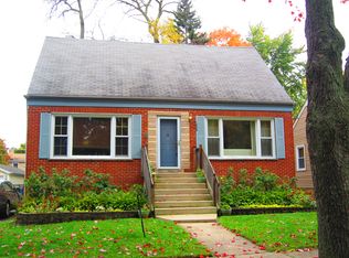 1008 N Kaspar Ave, Arlington Heights, IL 60004