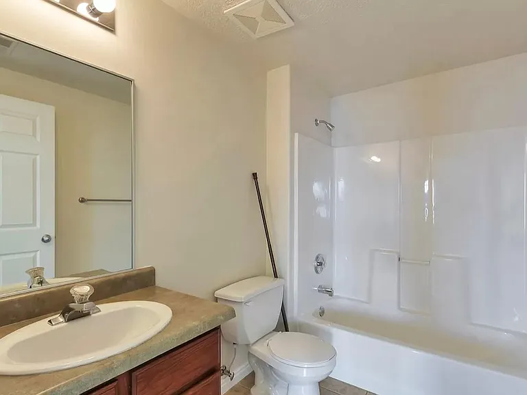 165 W Albion Village Way S #301 — Photo 16