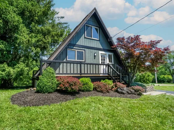 6112 Blue Lake Dr, Cincinnati, OH 45247