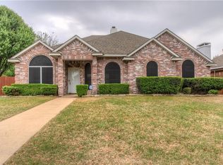 4056 Brazos Dr, Carrollton, TX 75007