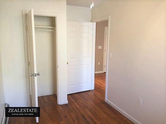 2nd image of 370 Lefferts Ave #3