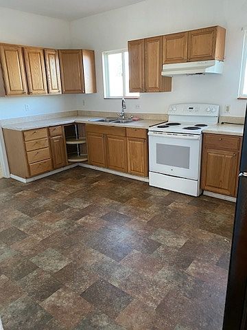 1st image of 5046 Yakima Ave #5046B