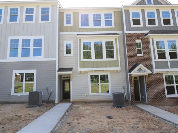 2939 Richardson Rd, Apex, NC 27502