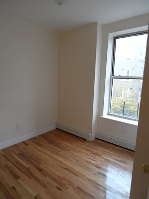 Rented by Bohemia Realty Group | media 36