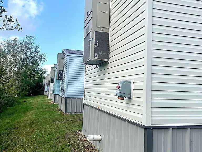 3621 County Road 161 #F — Photo 15
