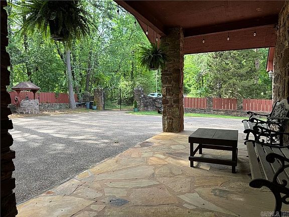 5th image of 10109 White Oak Ln