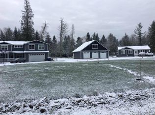 21922 61st St E, Lake Tapps, WA 98391