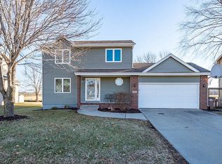 1402 S 34th St, West Des Moines, IA 50265