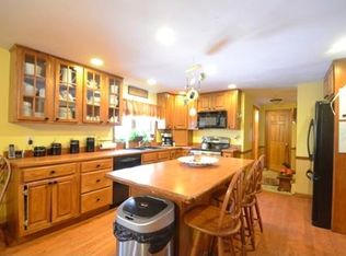 294 Old Hardwick Rd, Barre, MA 01005
