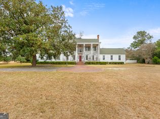 46875 High St #46, Metter, GA 30439