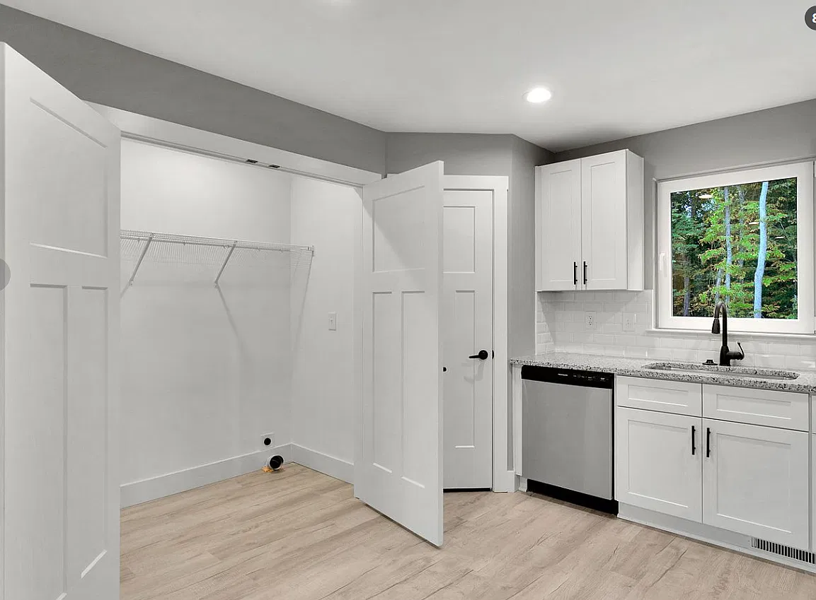 1164 Petes Road — Photo 4
