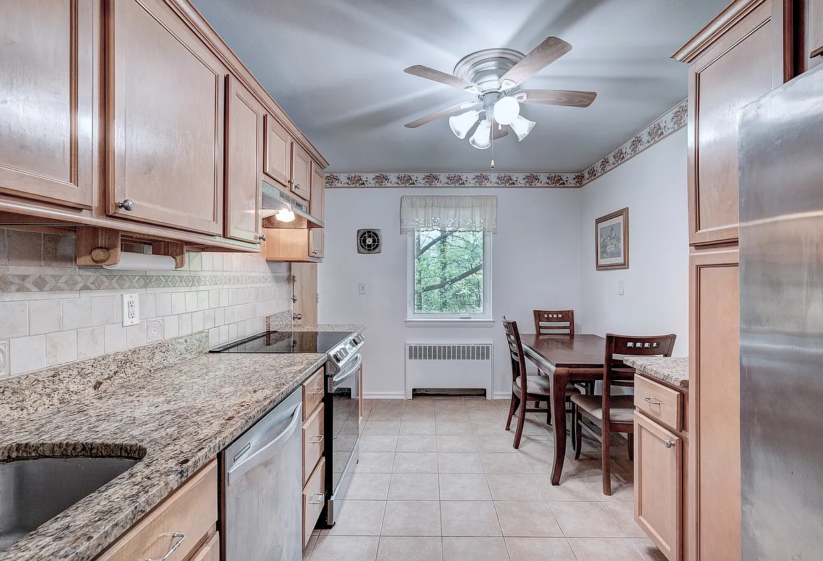 Building Photo - 57C Troy Dr #C