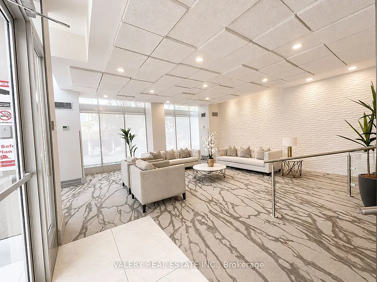 461 Green Rd #1210 — Photo 8