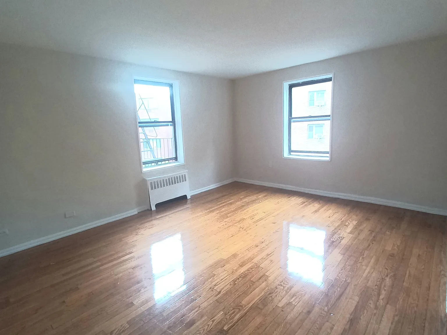 Studio, 650 sqft, $1,650 — Photo 1