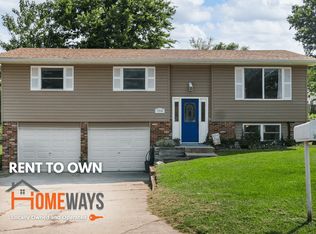 3510 Carriage Run Dr, Saint Charles, MO 63303