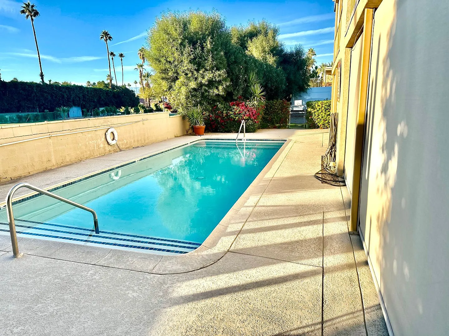 Palm Desert - 46255 Portola — Photo 2