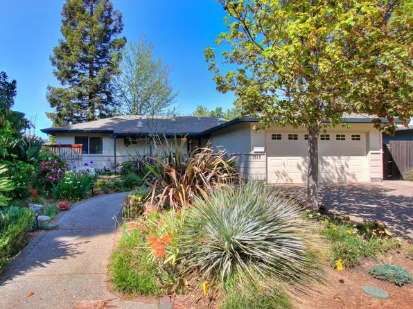 1515 Union Dr, Davis, CA 95616