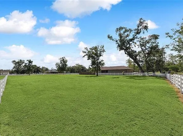 S Kenner Ave, Westwego, LA 70094