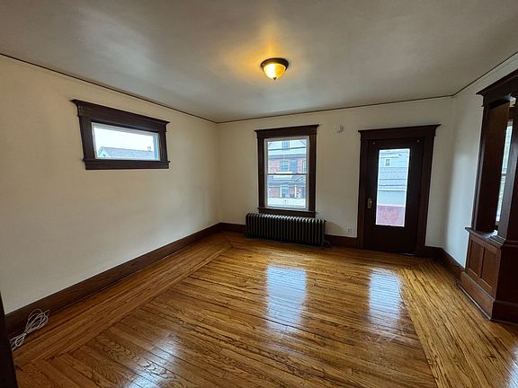 3rd image of 207 Church St #Cf632648c