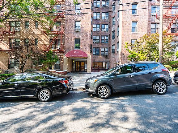 5th image of 6730 Dartmouth St APT 2H
